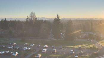 Weather camera view of Shorecrest HS.