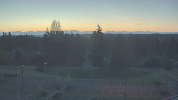 Weather camera view of Shorecrest HS.