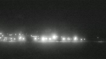 Weather camera view of City of Salem Civic Center.