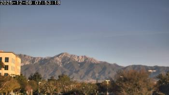 Weather camera view of San Bernardino CA.