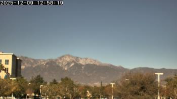 Weather camera view of San Bernardino CA.