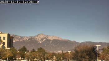 Weather camera view of San Bernardino CA.