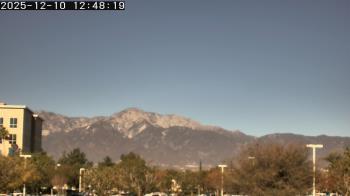 Weather camera view of San Bernardino CA.