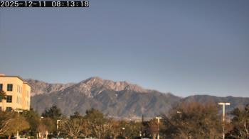 Weather camera view of San Bernardino CA.