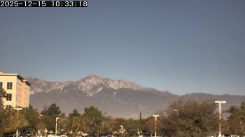 Weather camera view of San Bernardino CA.
