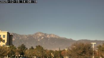 Weather camera view of San Bernardino CA.