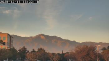 Weather camera view of San Bernardino CA.