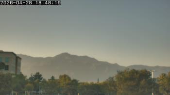 Weather camera view of San Bernardino CA.