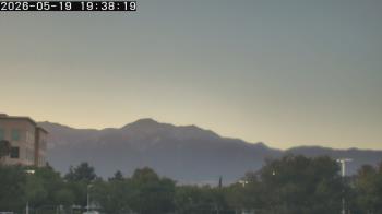 Weather camera view of San Bernardino CA.