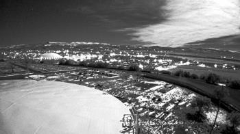 Weather camera view of Round Valley HS 7100 ft elev.