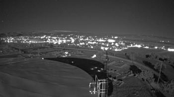 Weather camera view of Round Valley HS 7100 ft elev.