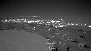 Weather camera view of Round Valley HS 7100 ft elev.