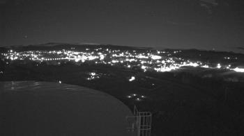 Weather camera view of Round Valley HS 7100 ft elev.