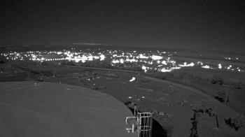 Weather camera view of Round Valley HS 7100 ft elev.