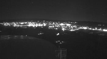 Weather camera view of Round Valley HS 7100 ft elev.