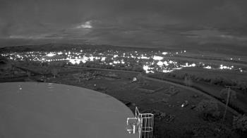 Weather camera view of Round Valley HS 7100 ft elev.