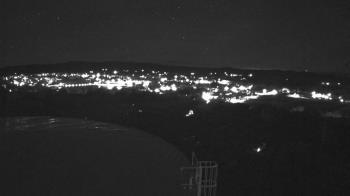 Weather camera view of Round Valley HS 7100 ft elev.