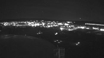 Weather camera view of Round Valley HS 7100 ft elev.