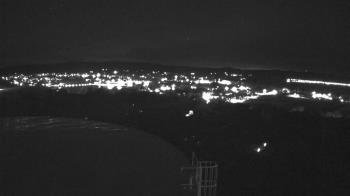 Weather camera view of Round Valley HS 7100 ft elev.