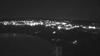 Weather camera view of Round Valley HS 7100 ft elev.