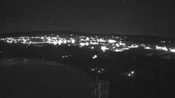 Weather camera view of Round Valley HS 7100 ft elev.