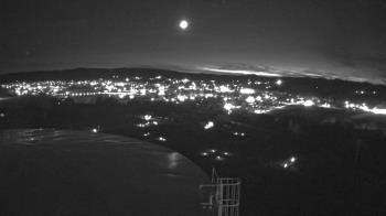 Weather camera view of Round Valley HS 7100 ft elev.