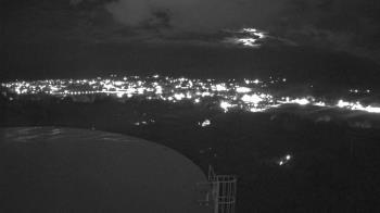 Weather camera view of Round Valley HS 7100 ft elev.