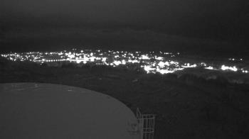 Weather camera view of Round Valley HS 7100 ft elev.