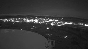 Weather camera view of Round Valley HS 7100 ft elev.