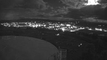 Weather camera view of Round Valley HS 7100 ft elev.