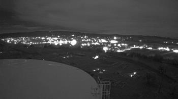 Weather camera view of Round Valley HS 7100 ft elev.