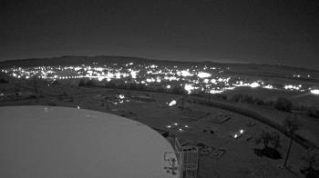 Weather camera view of Round Valley HS 7100 ft elev.