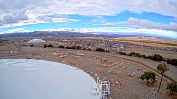 Weather camera view of Round Valley HS 7100 ft elev.