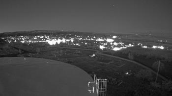 Weather camera view of Round Valley HS 7100 ft elev.