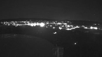 Weather camera view of Round Valley HS 7100 ft elev.