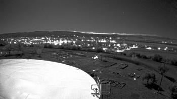 Weather camera view of Round Valley HS 7100 ft elev.