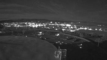 Weather camera view of Round Valley HS 7100 ft elev.