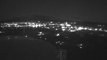 Weather camera view of Round Valley HS 7100 ft elev.