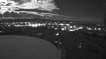 Weather camera view of Round Valley HS 7100 ft elev.