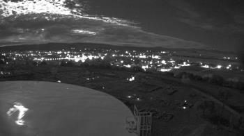 Weather camera view of Round Valley HS 7100 ft elev.