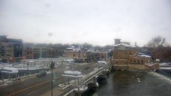Weather camera view of City of St Charles.
