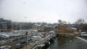 Weather camera view of City of St Charles.