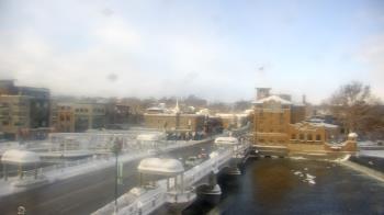 Weather camera view of City of St Charles.