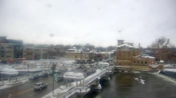 Weather camera view of City of St Charles.