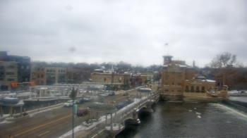 Weather camera view of City of St Charles.