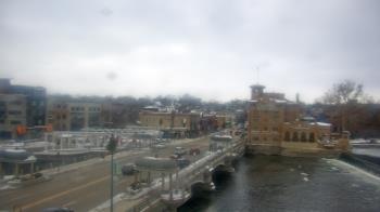 Weather camera view of City of St Charles.