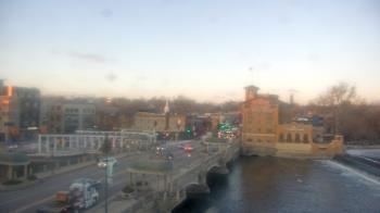 Weather camera view of City of St Charles.