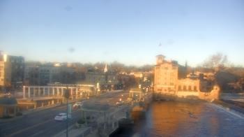 Weather camera view of City of St Charles.