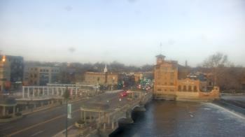 Weather camera view of City of St Charles.