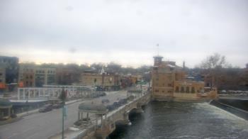 Weather camera view of City of St Charles.